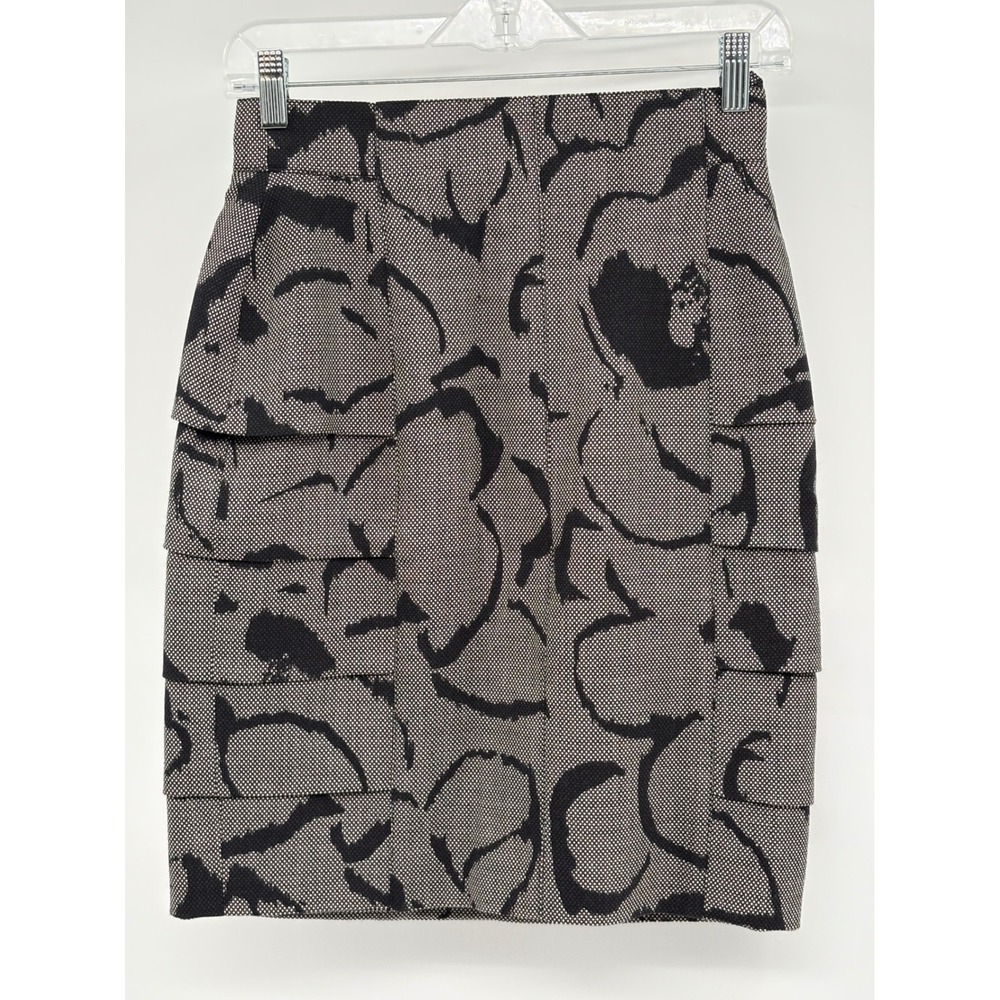 Escada Skirt Tiered Pencil Women‎ Size 6 Black White Floral Ruffle Wool